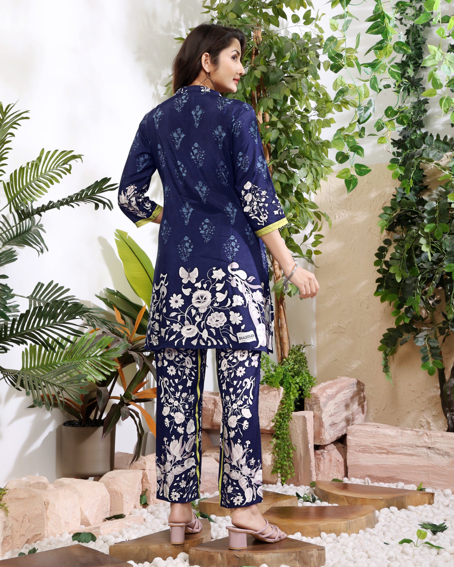 Neelkamal Co-ord Set