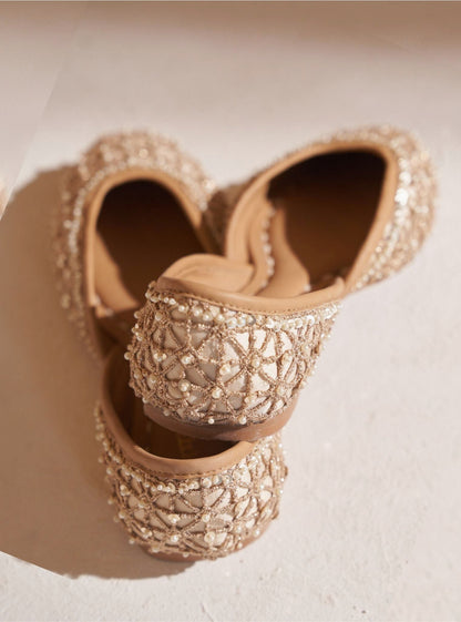 Nutan Gold Vegan Jutti