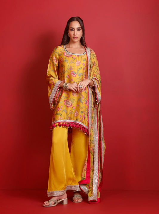 Arvi Cupro Satin Mustard Kurta Set