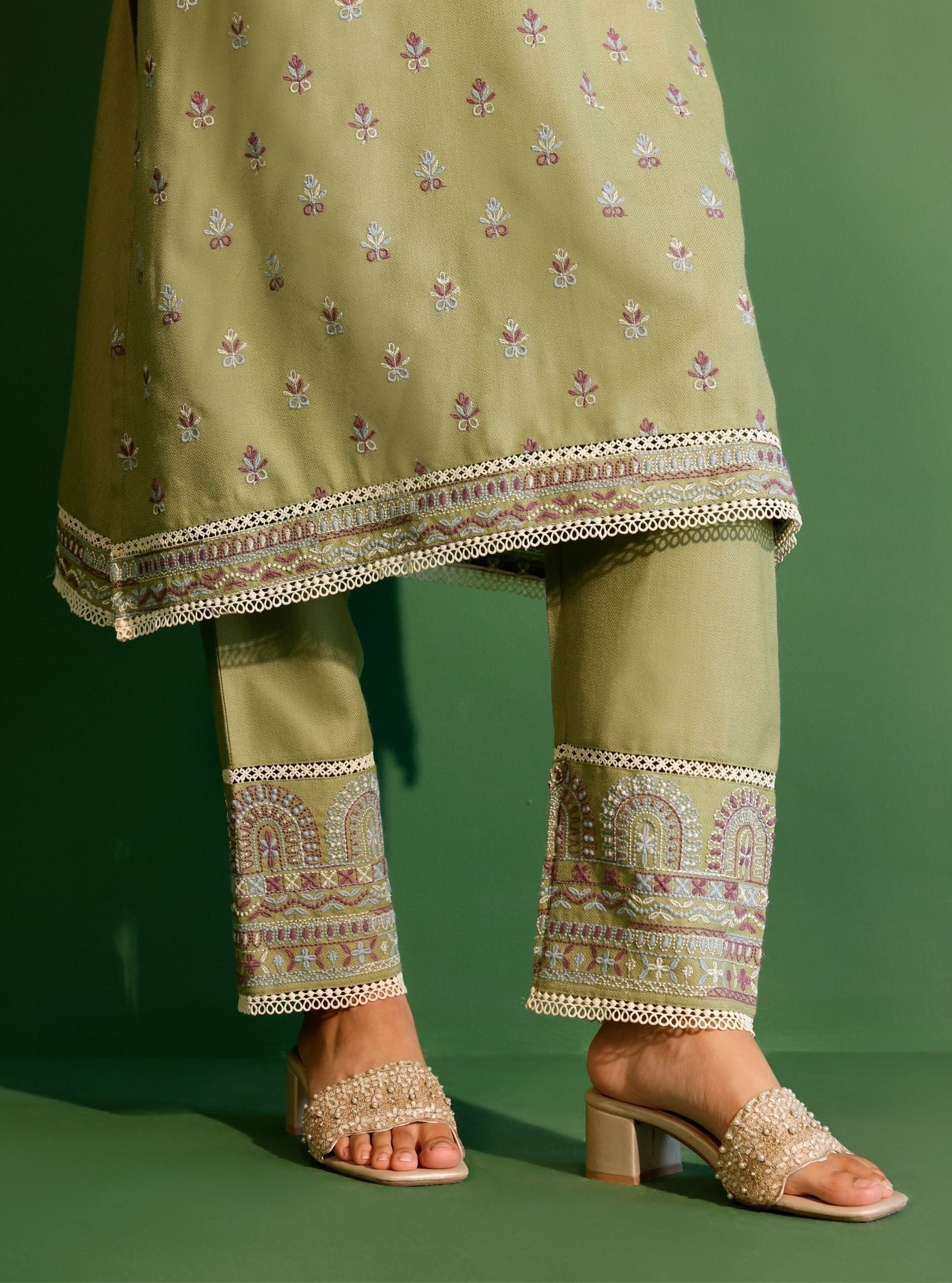 Wren Wool Green Kurta Set