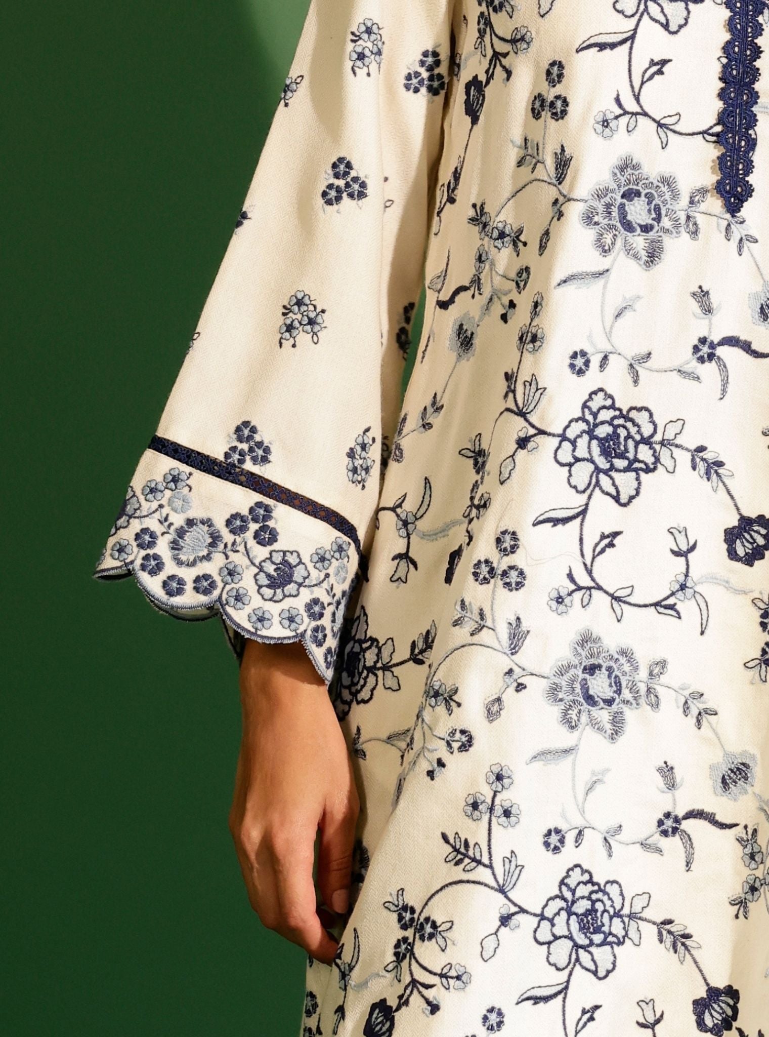 Juno Wool Off White Kurta Set