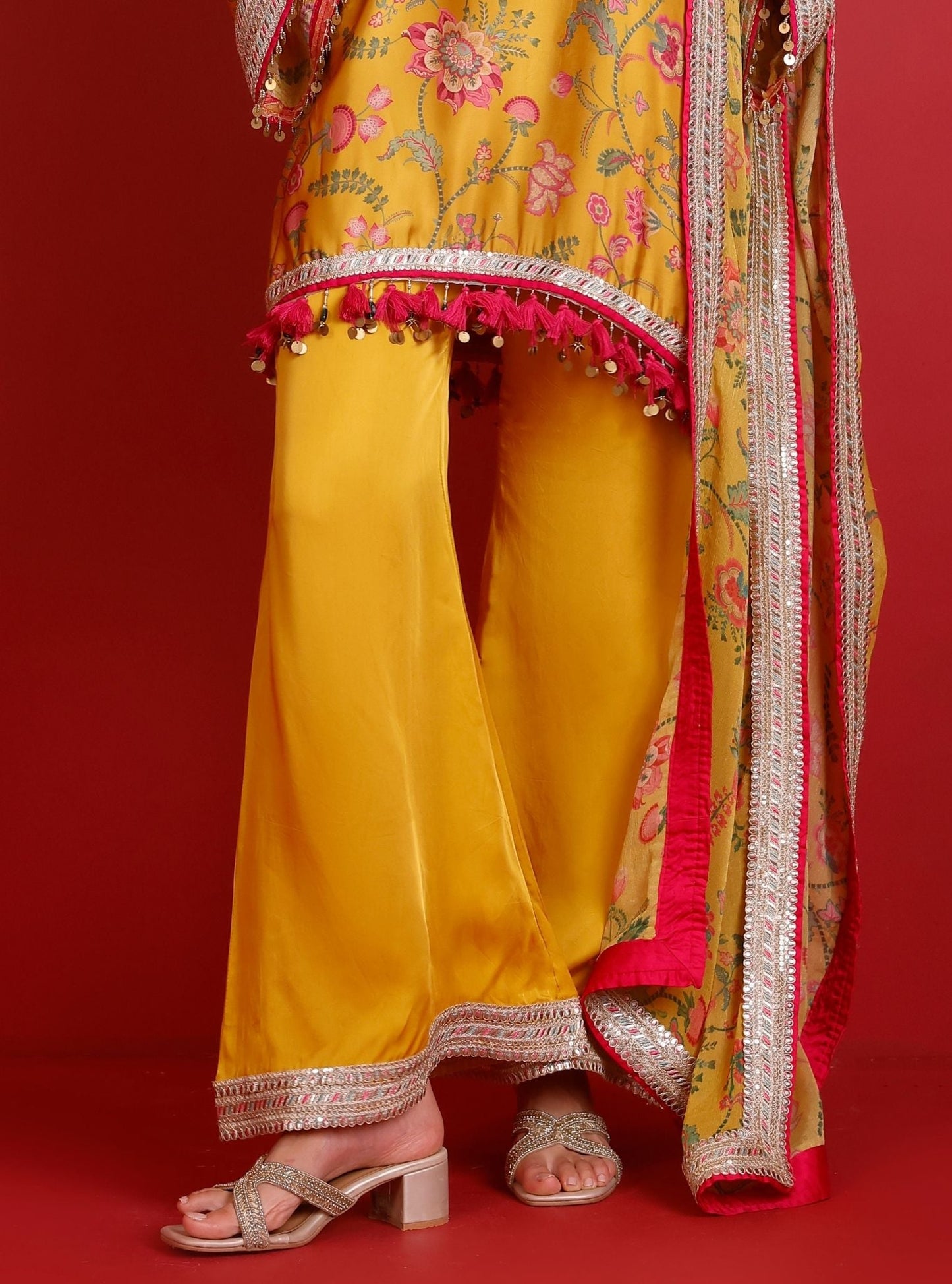 Arvi Cupro Satin Mustard Kurta Set