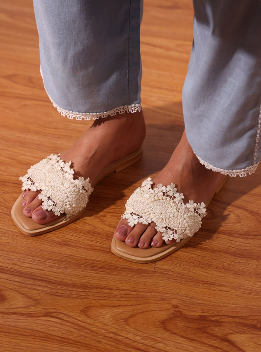 Zeba Off white Vegan Flats