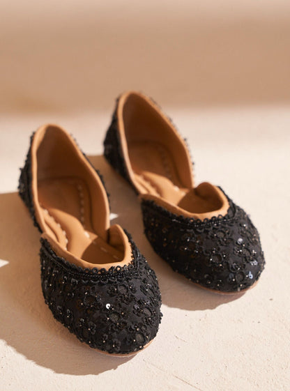 Mallika Black Vegan Jutti