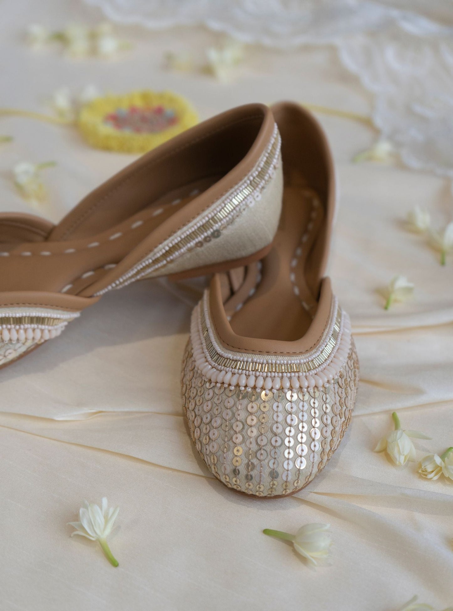 Kanak Gold Vegan Jutti