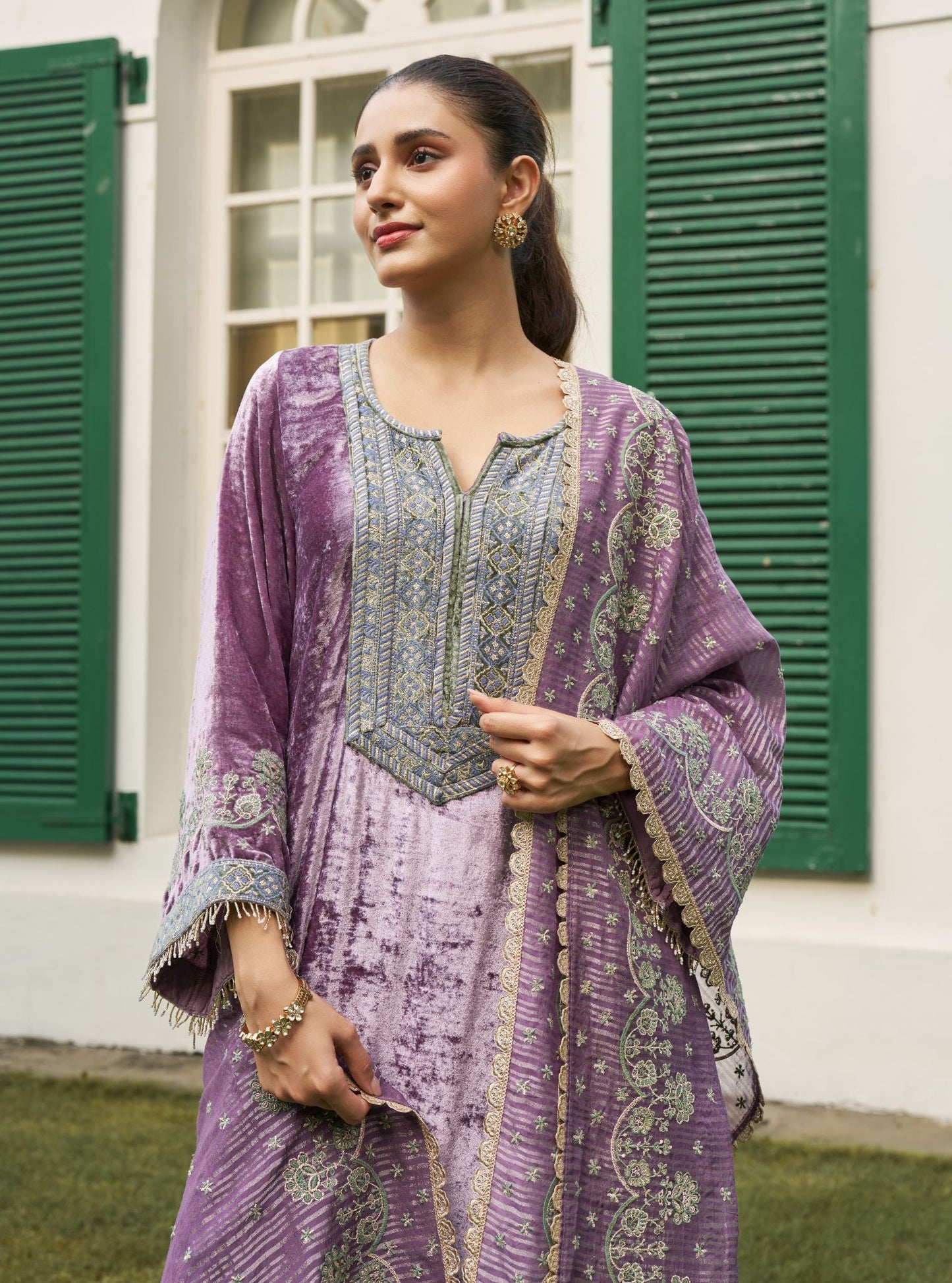 Madhaniya Velvet Lavender Kurta Set