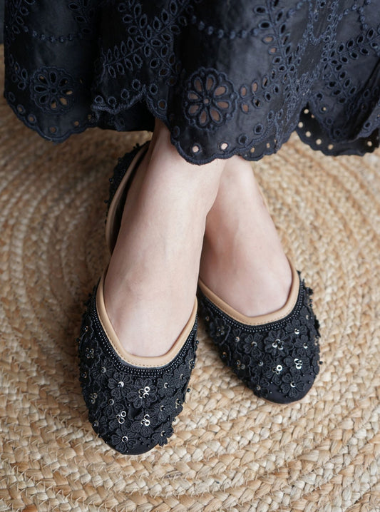 Gulnar Black Vegan Jutti