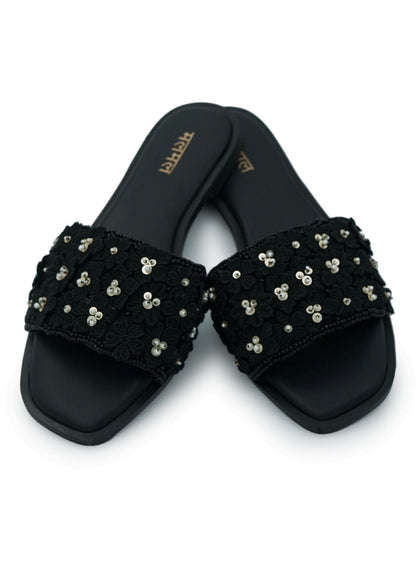 Mrunal Black Vegan Flat Sandal