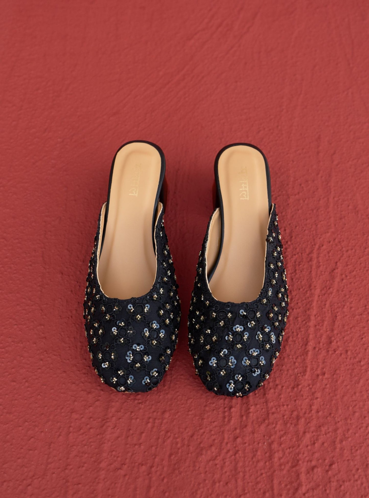 Wamiqa Vegan Mule Heel