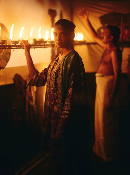 Sanae Cupro Satin Purple Kurta Set