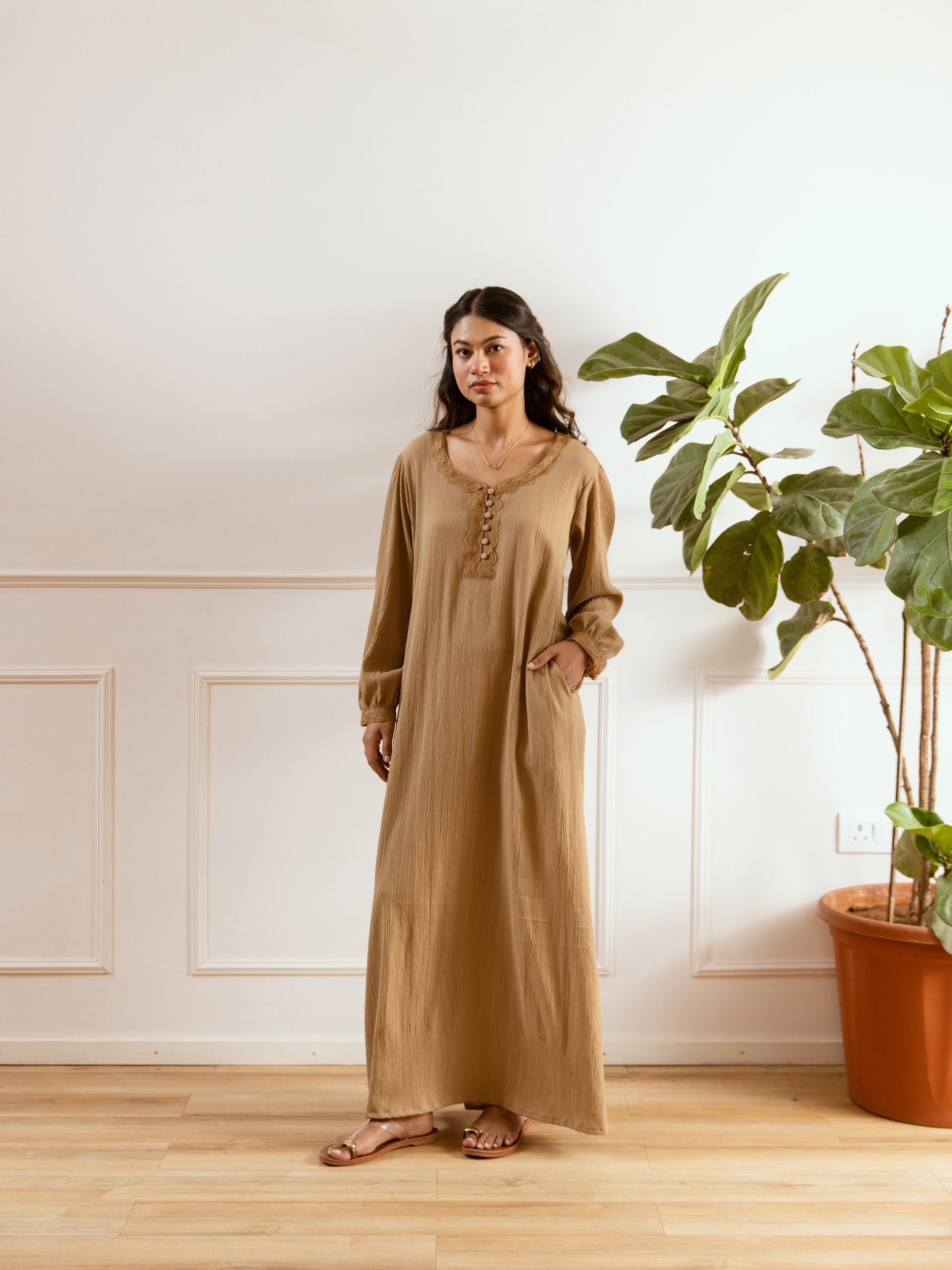 Cocoa Creme Soft Crepe Night Maxi