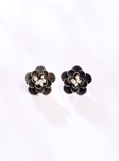 Pure Silver Nour Studs