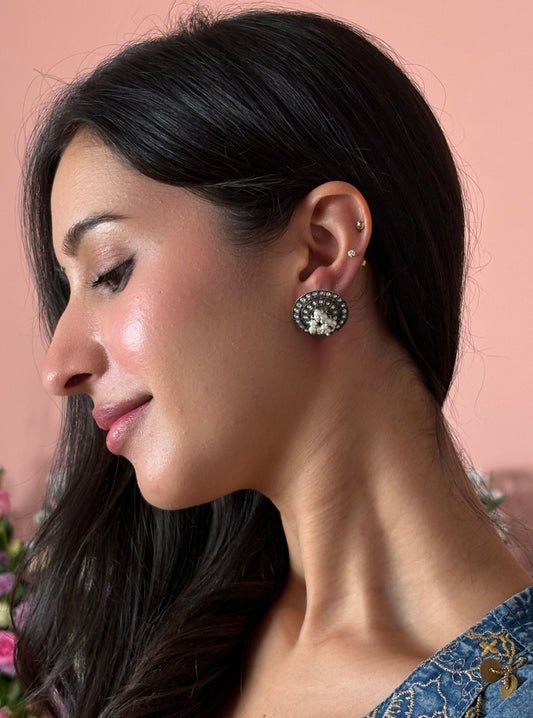 Pure Silver Aida Studs