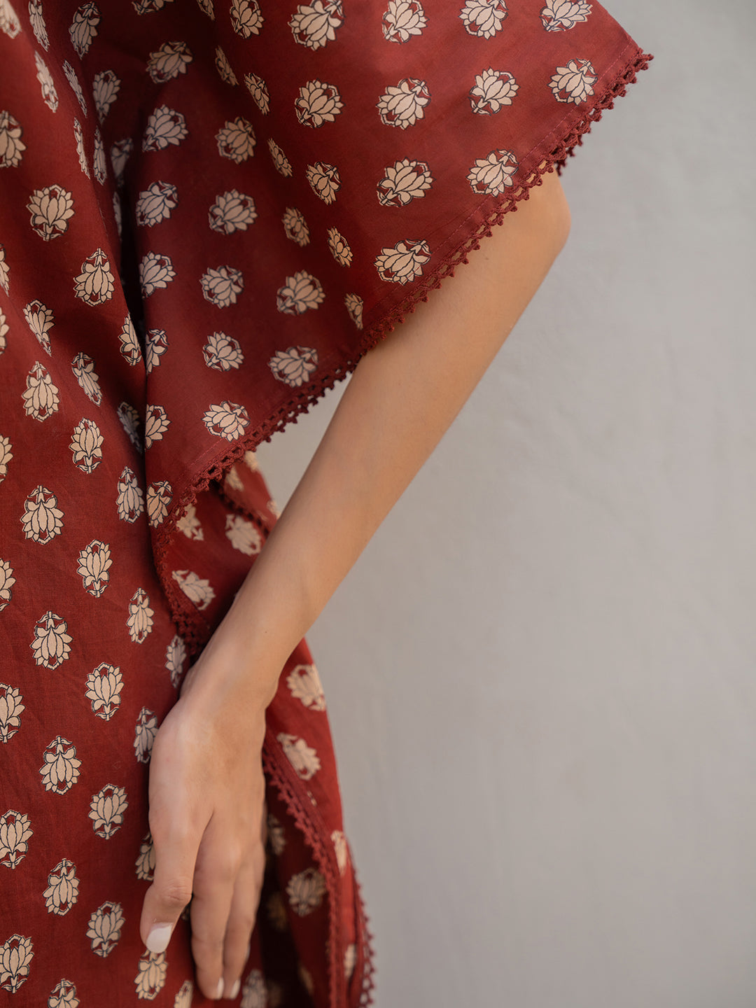 V-Neck Lace Burnt Umber Brown Kaftan