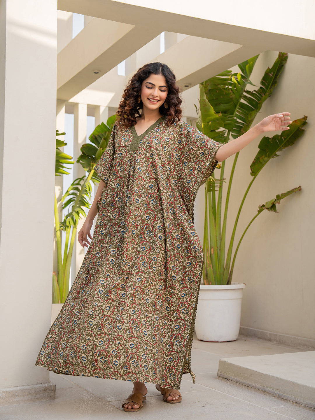V-Neck Lace Olive Green Kaftan