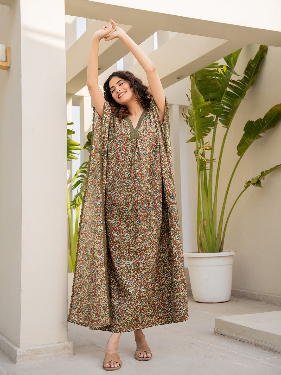 V-Neck Lace Olive Green Kaftan