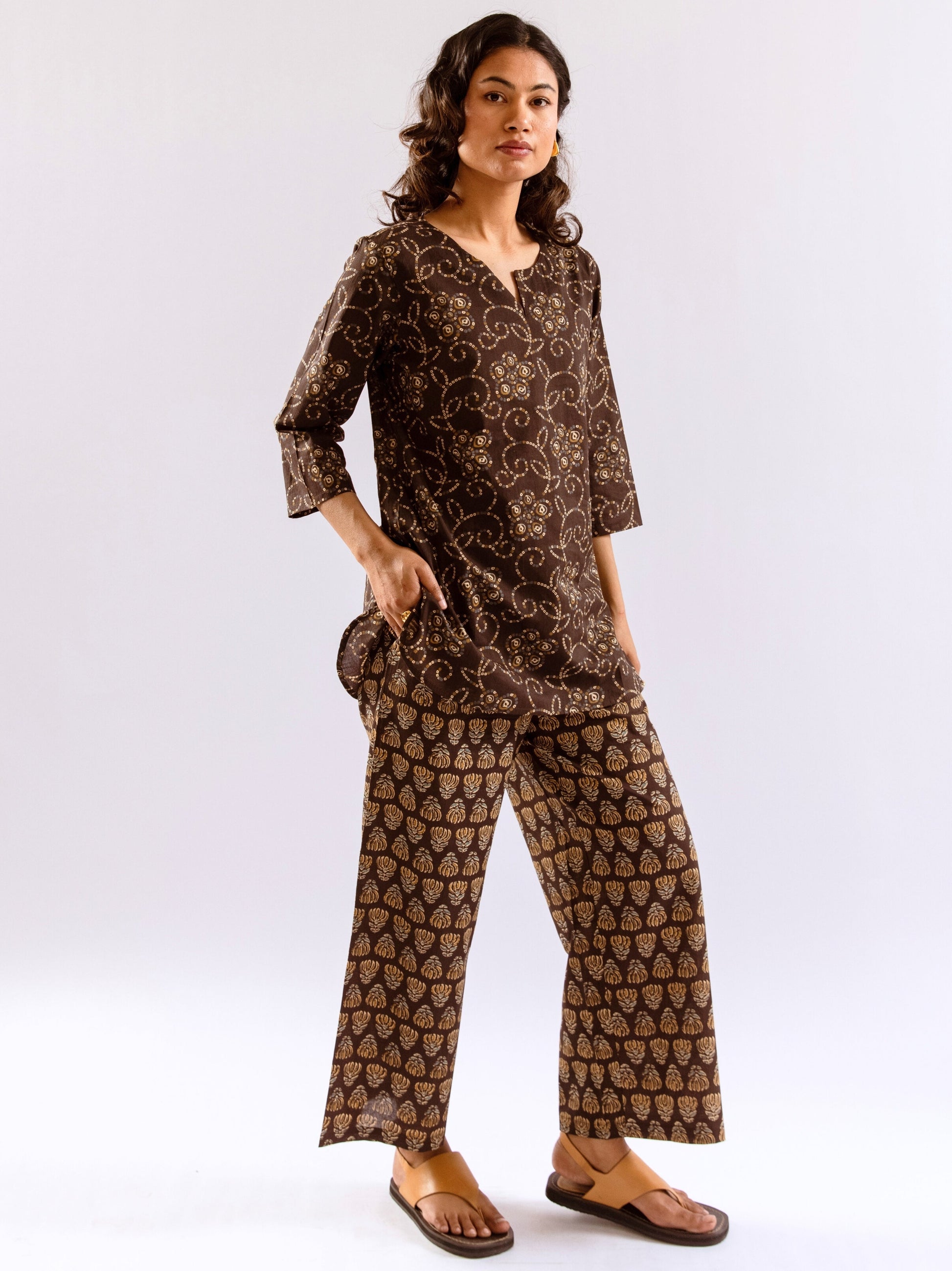 Brown Bandhani Jaal  Print Pure Cotton Round neck Co-ord set