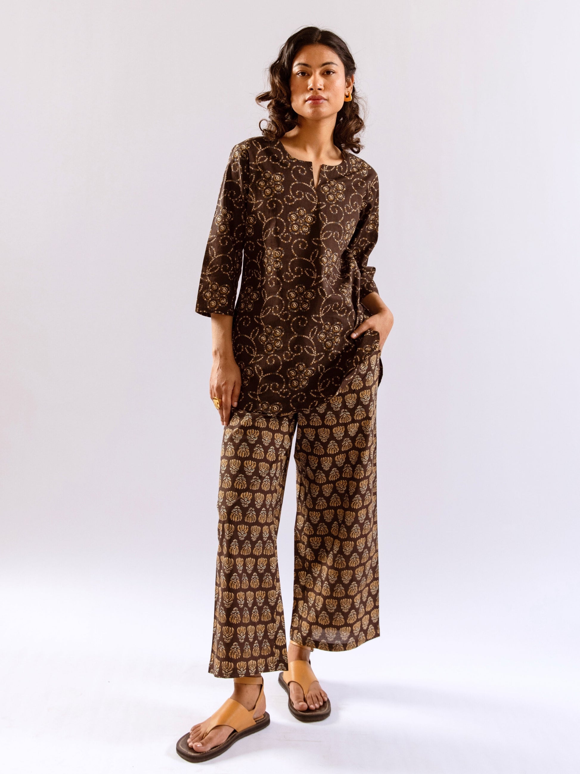 Brown Bandhani Jaal  Print Pure Cotton Round neck Co-ord set
