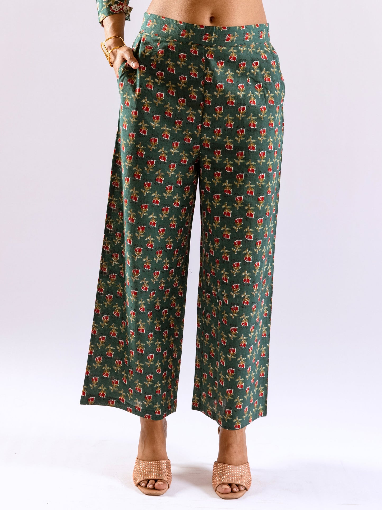 Green Leafy Charm Print Pure Cotton Collar Shirt Co-ord set