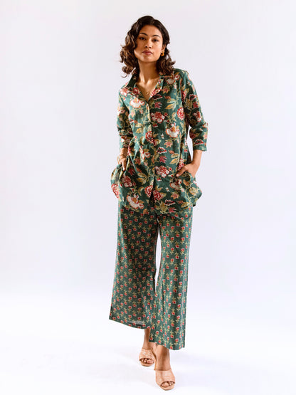 Green Leafy Charm Print Pure Cotton Collar Shirt Co-ord set