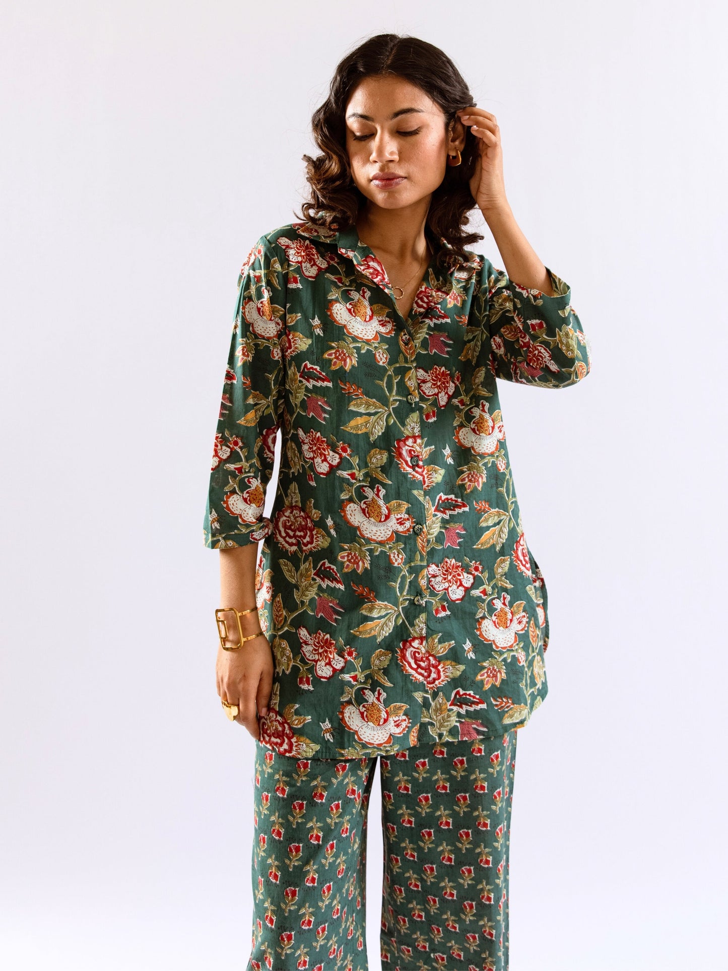 Green Leafy Charm Print Pure Cotton Collar Shirt Co-ord set