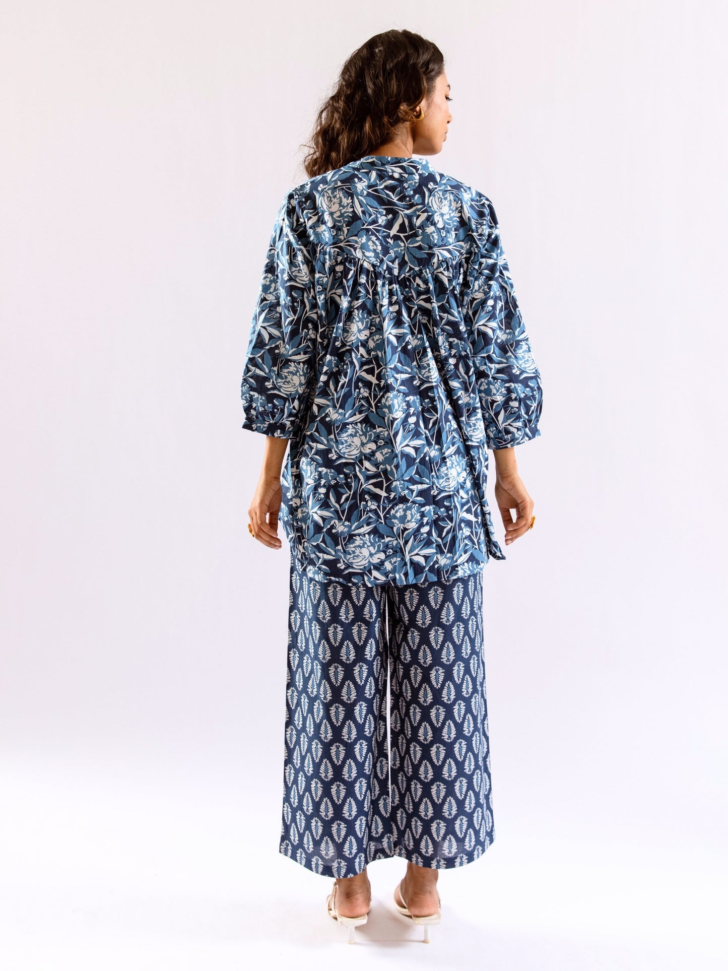 Indigo Floral Flirt Pure Cotton Back Pleated Co-ord set