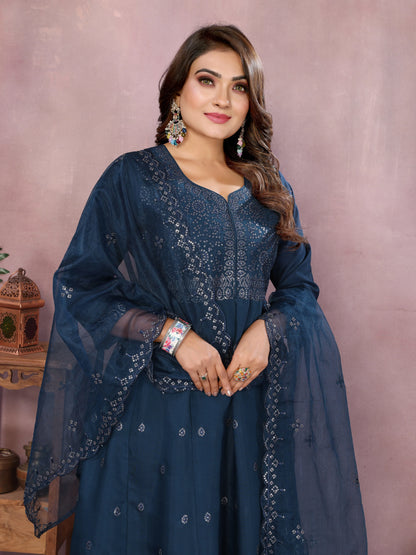 Noor-e-Sapphire Anarkali Set