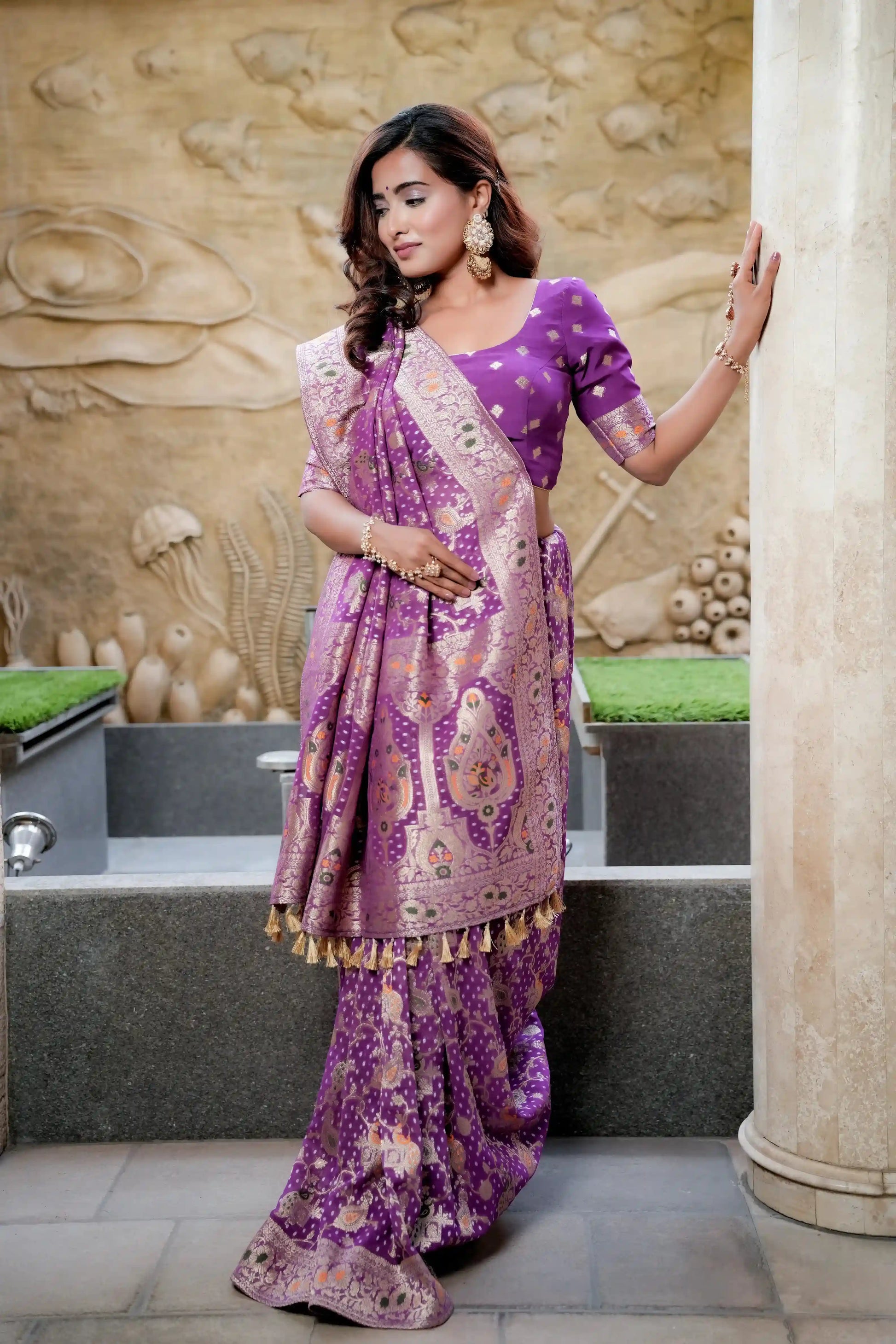 Elegant Purple Woven Banarasi Pure Georgette Bandhani Saree with Meenakari