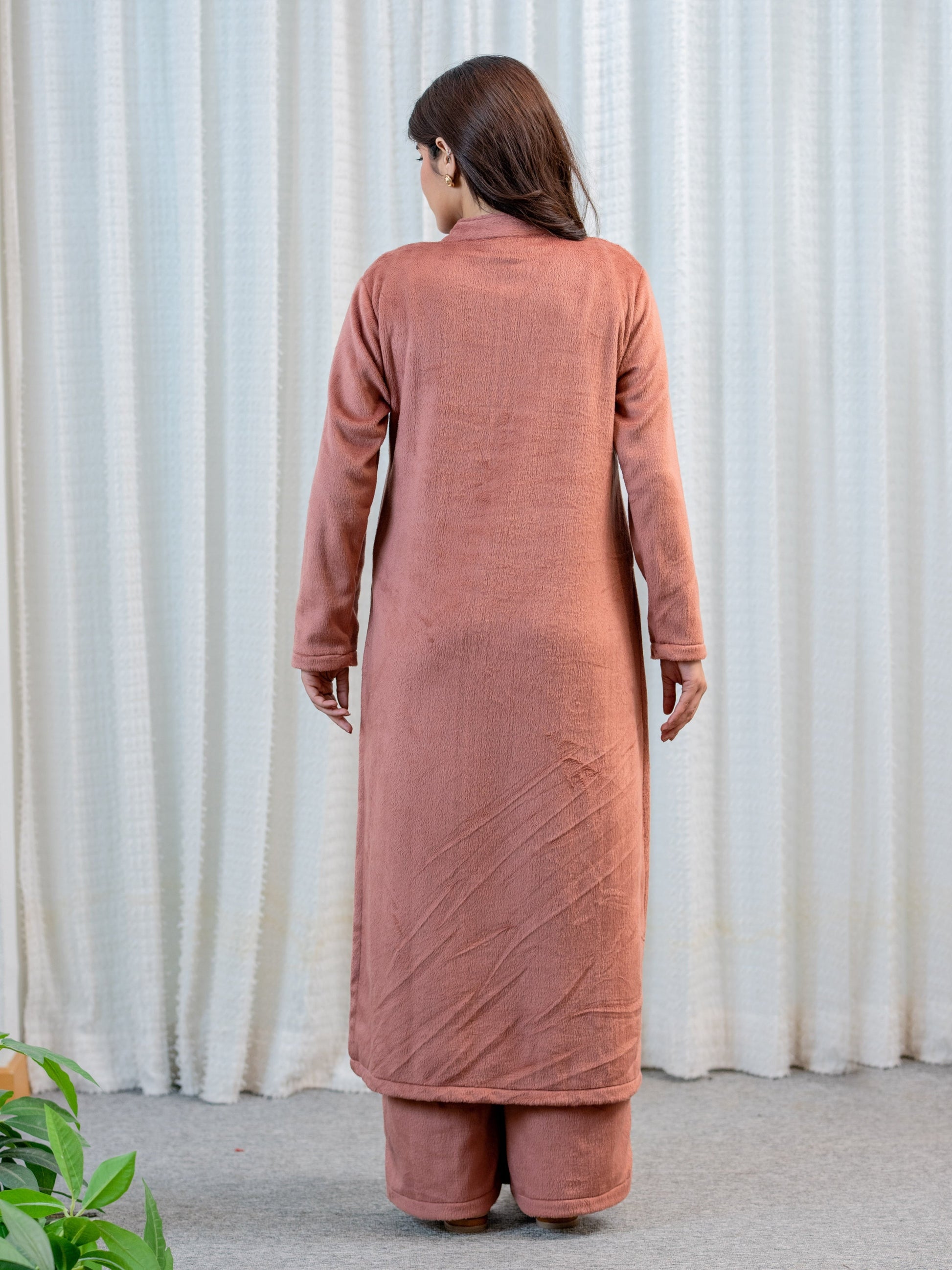 Super Soft Dusty Pink Pleated Long Kurta Woollen Set