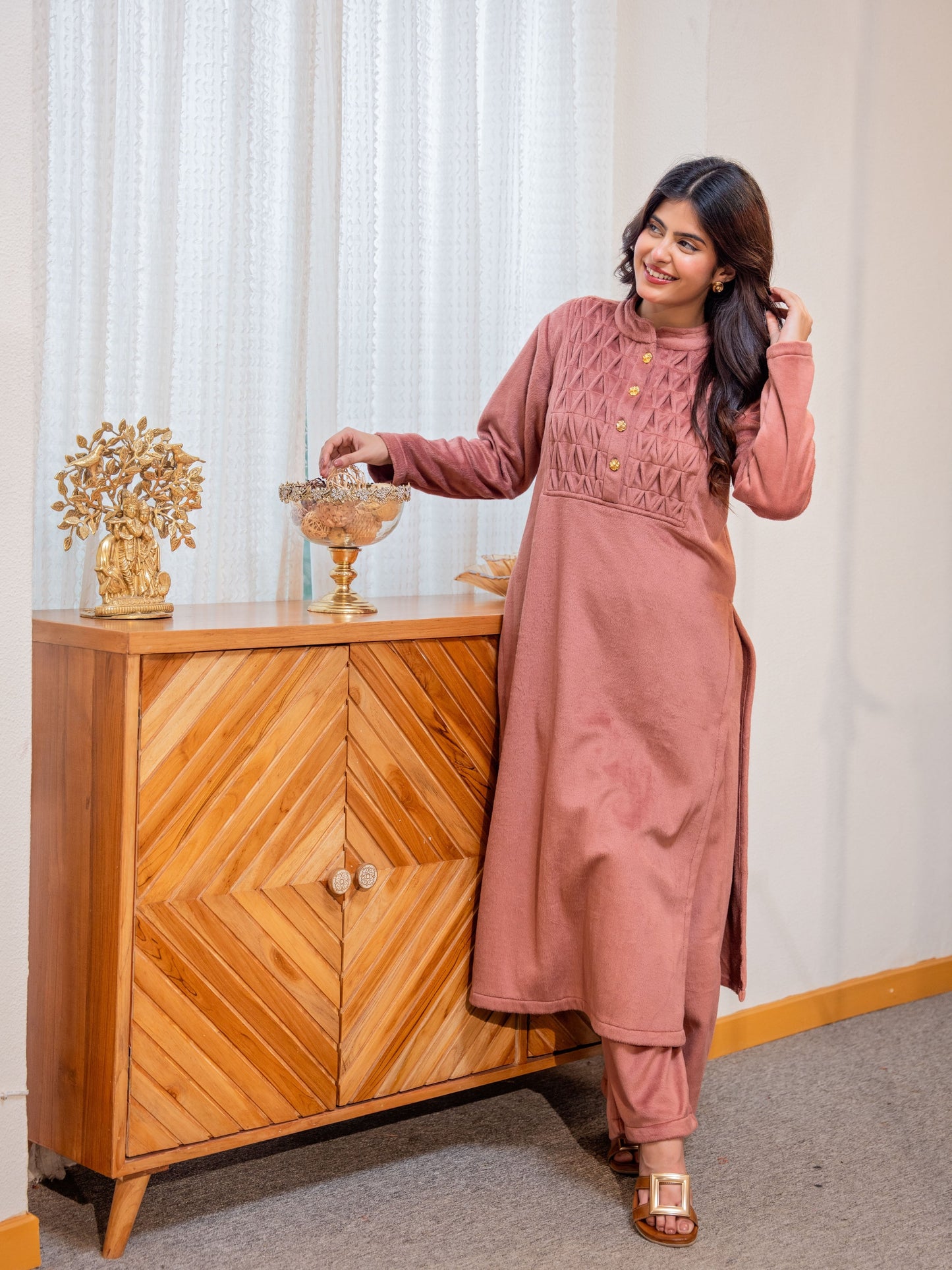 Super Soft Dusty Pink Pleated Long Kurta Woollen Set