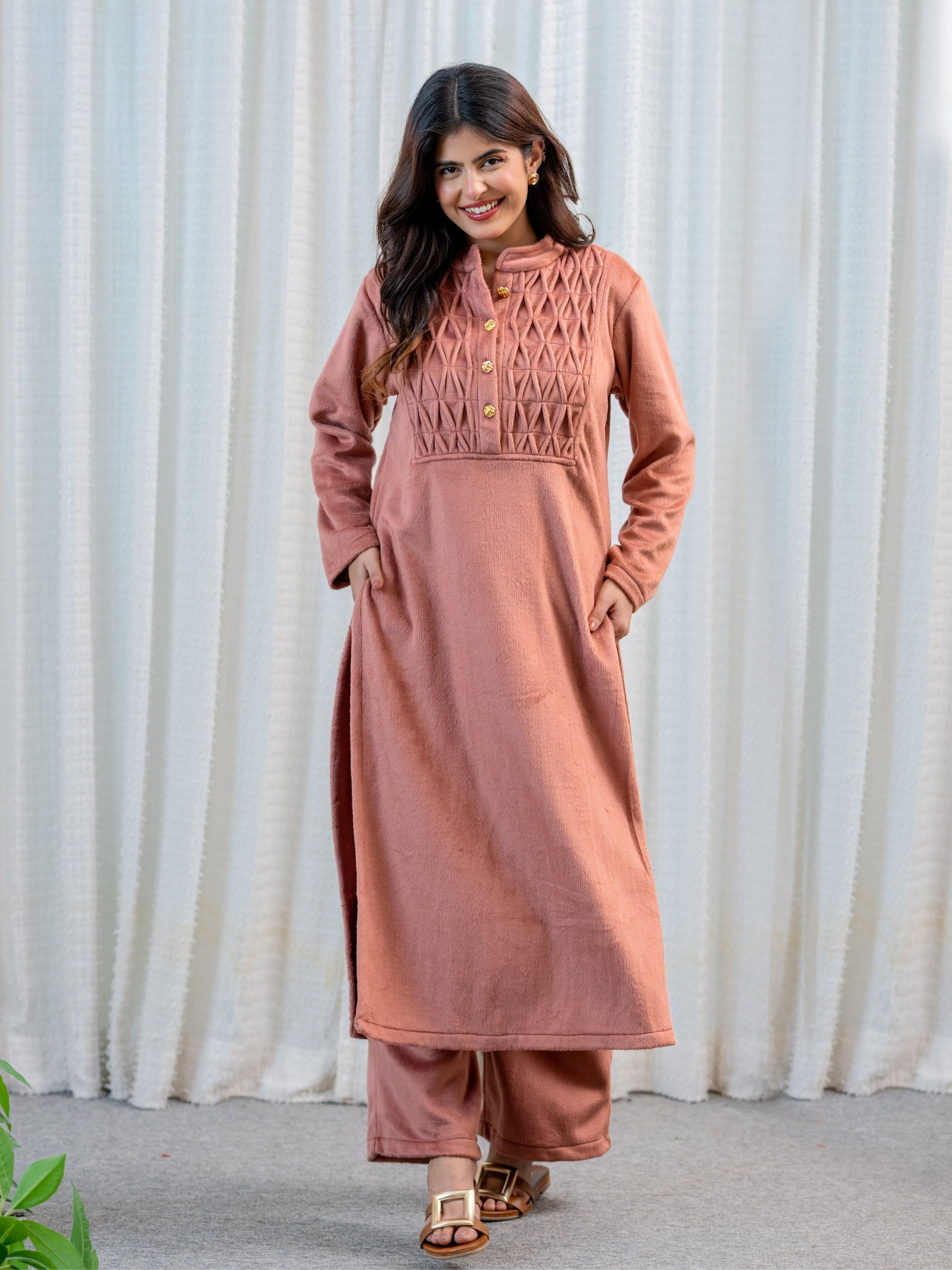 Super Soft Dusty Pink Pleated Long Kurta Woollen Set
