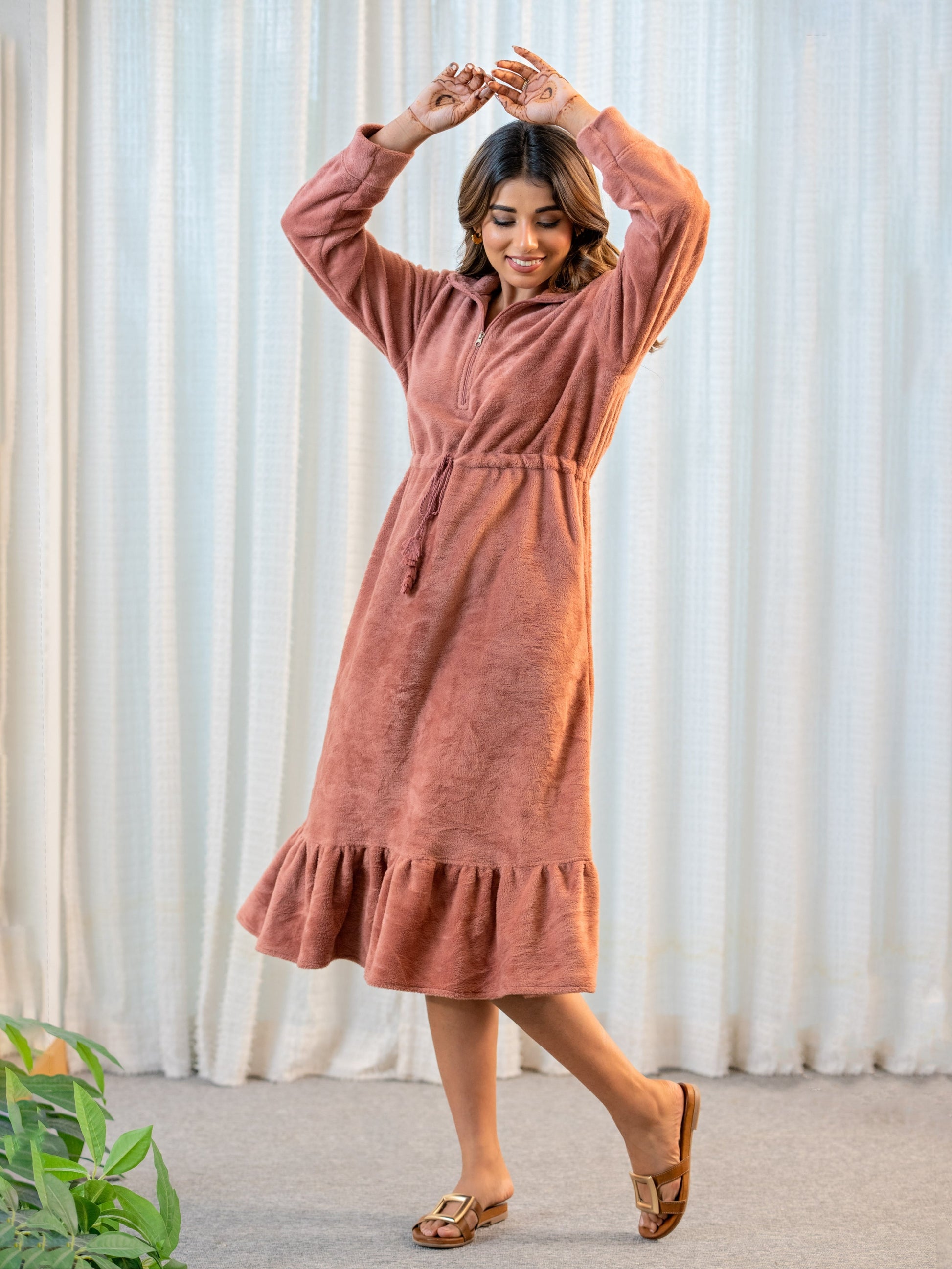 Half Zip Super Soft Dusty Pink Woollen Tie-up Midi Dress