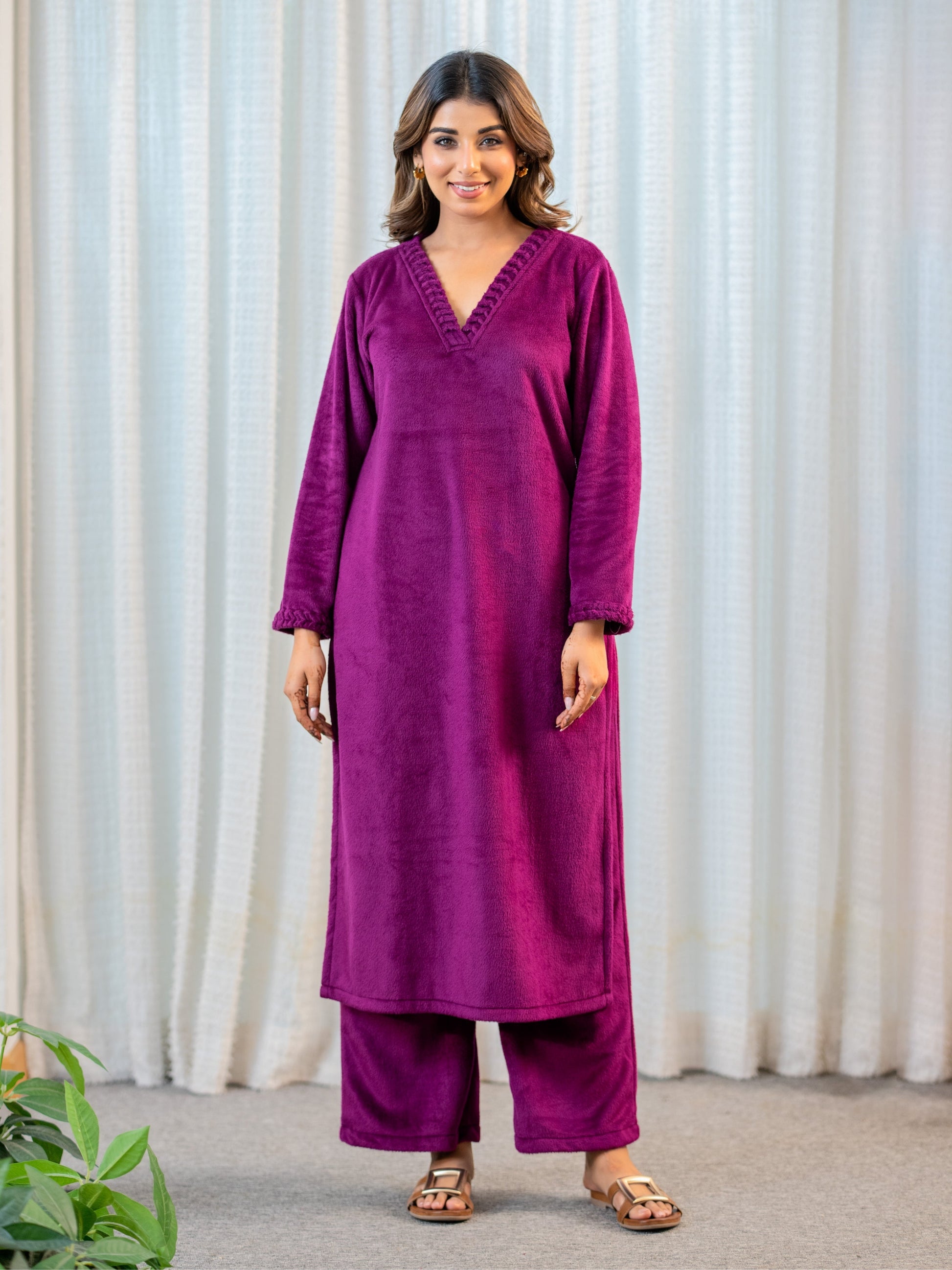 V Neck Super Soft Wine Long Kurta woollen Set