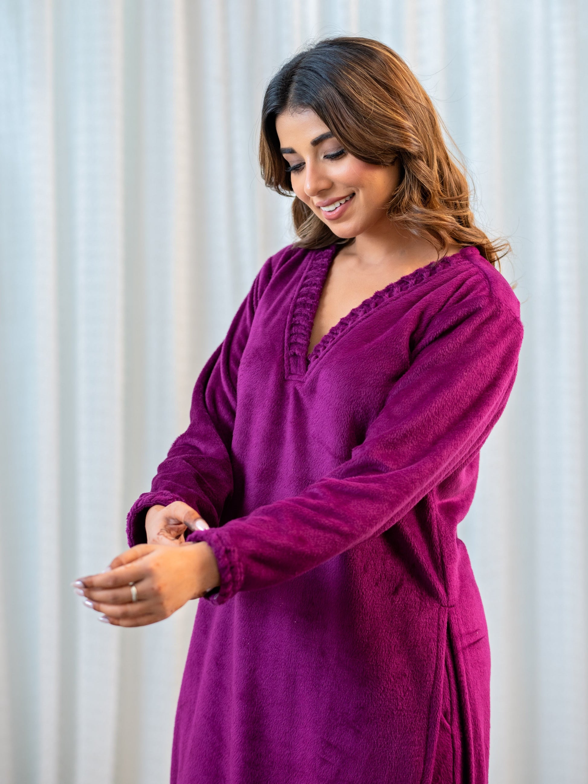 V Neck Super Soft Wine Long Kurta woollen Set