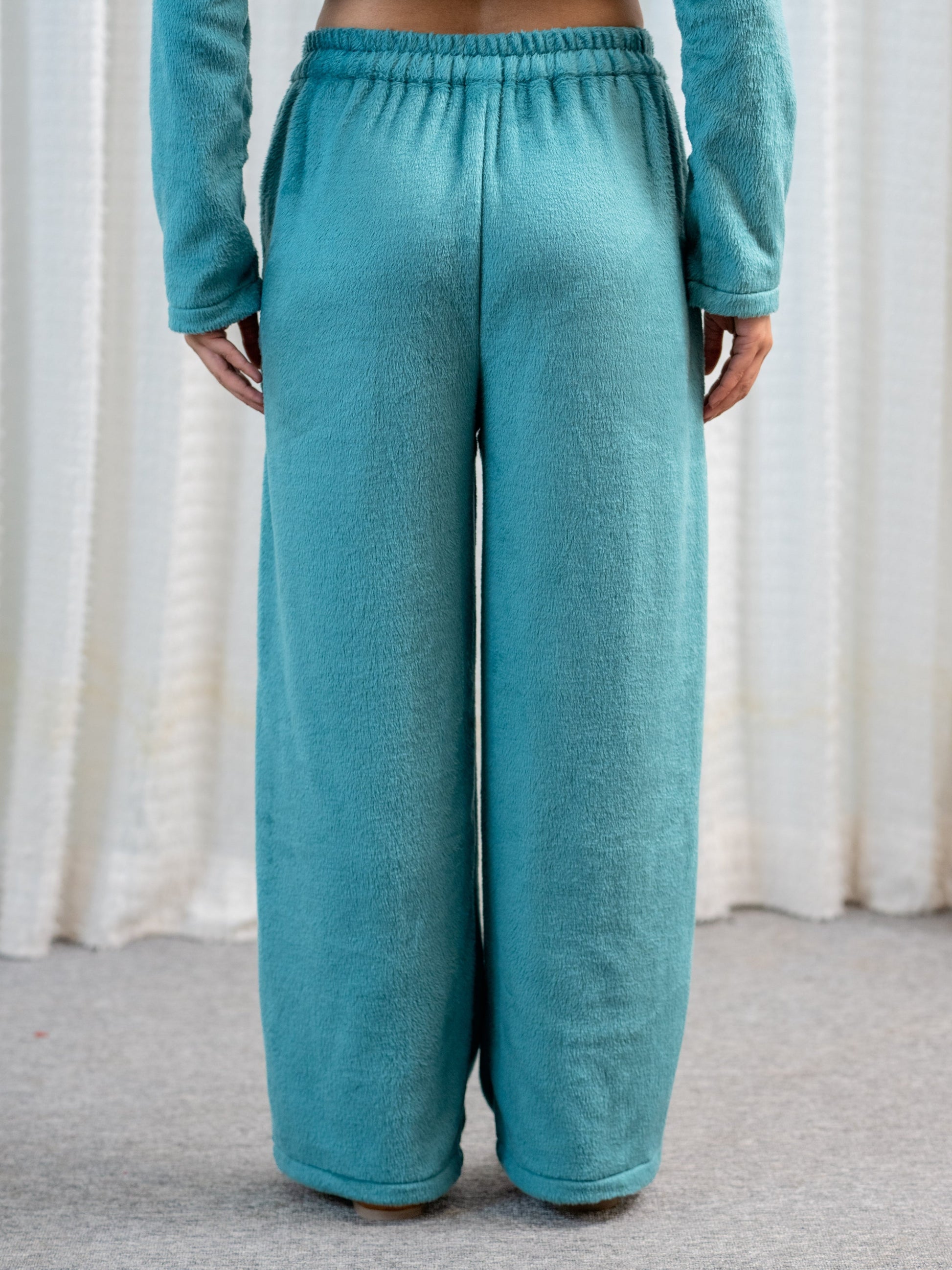 Super Soft Sea Green Classic Pleated Woollen Set