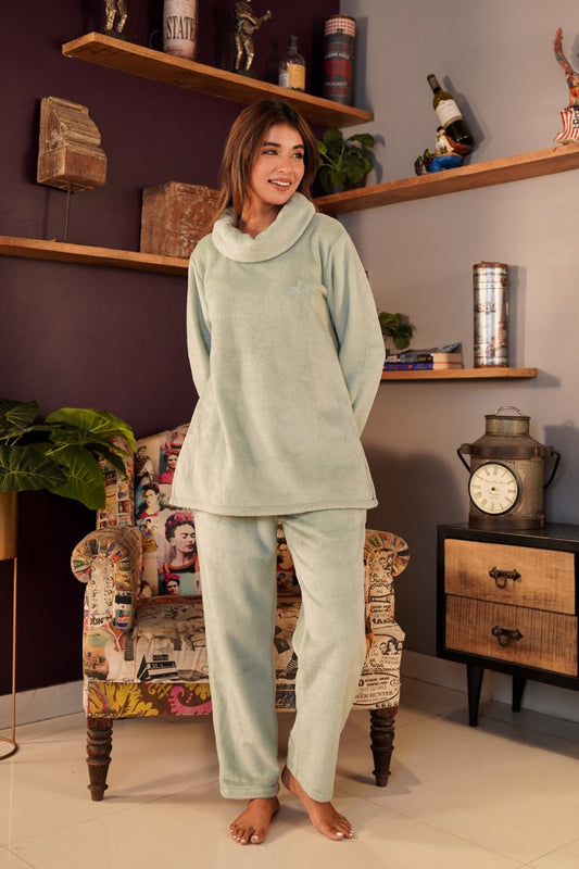 High Neck Super Soft Turquoise Woollen Set